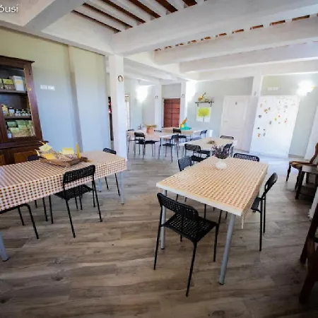 La Valle Della Lavanda - Podere Mezzastrada Farm stay Fauglia