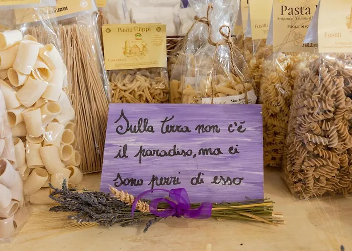 Alojamento de Turismo Rural La Valle Della Lavanda - Podere Mezzastrada