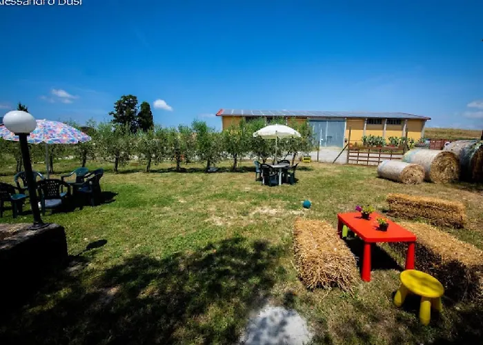Alojamento de Turismo Rural La Valle Della Lavanda - Podere Mezzastrada